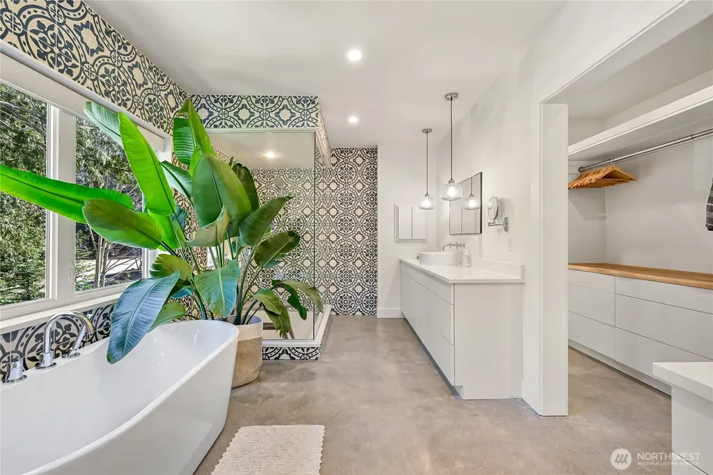 8823 Oertel Drive Blaine WA 98230