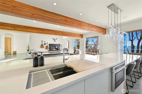 8823 Oertel Drive Blaine WA 98230