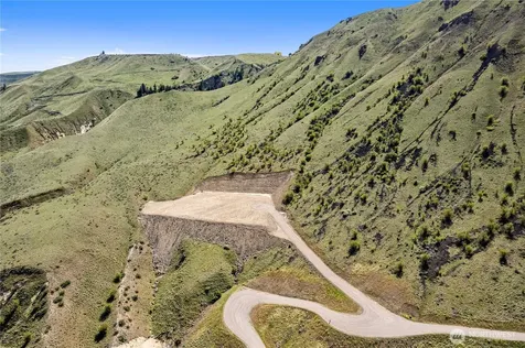 1501 Malaga Alcoa Highway Malaga WA 98828