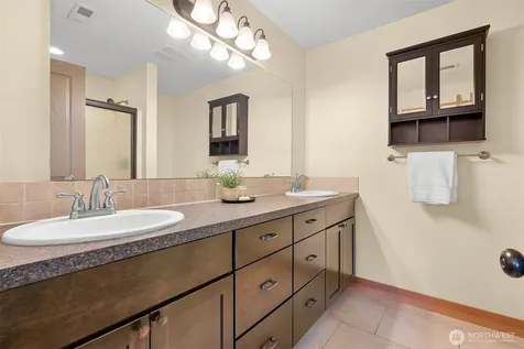 403 Westview Place Nooksack WA 98276