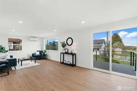 1811 S Stevens Street Seattle WA 98292