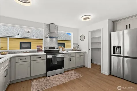1811 S Stevens Street Seattle WA 98144