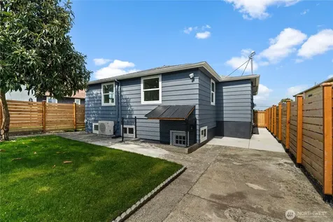 1811 S Stevens Street Seattle WA 98144
