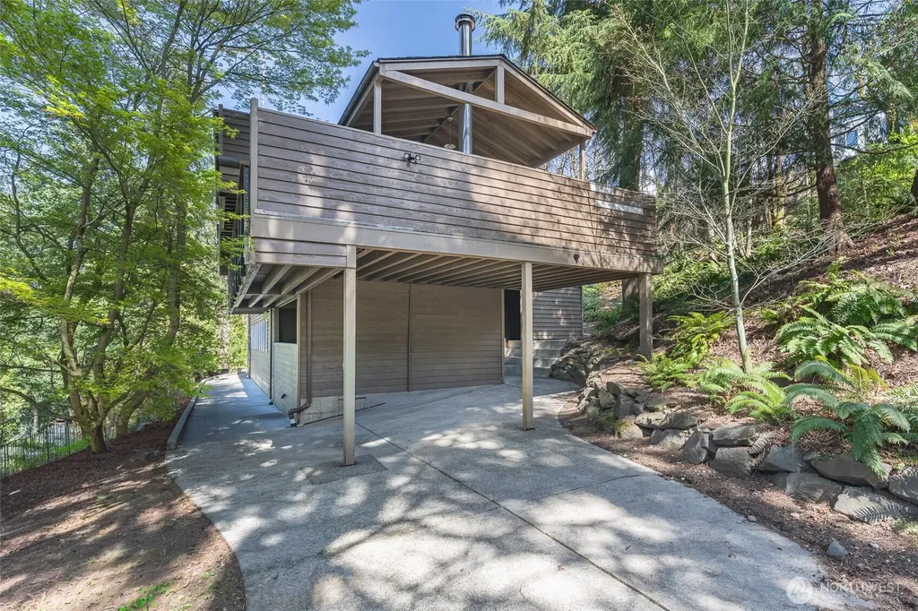28611 16th Avenue S Federal Way WA 98003