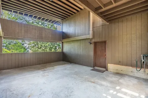 28611 16th Avenue S Federal Way WA 98003