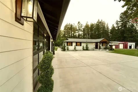 29517 164th Avenue SE Kent WA 98042
