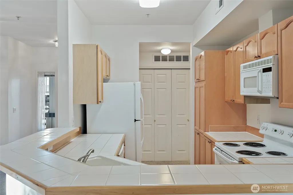 12122 NE 171st Place Bothell WA 98011
