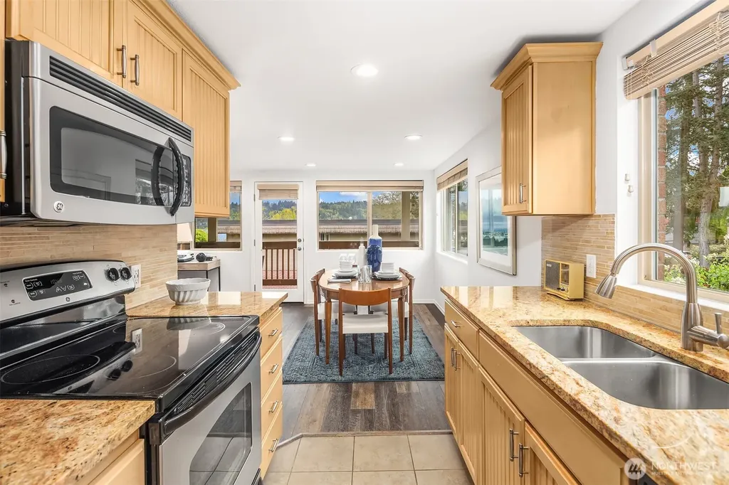 3834 175th Avenue NE Redmond WA 98052
