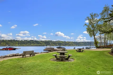 3834 175th Avenue NE Redmond WA 98052