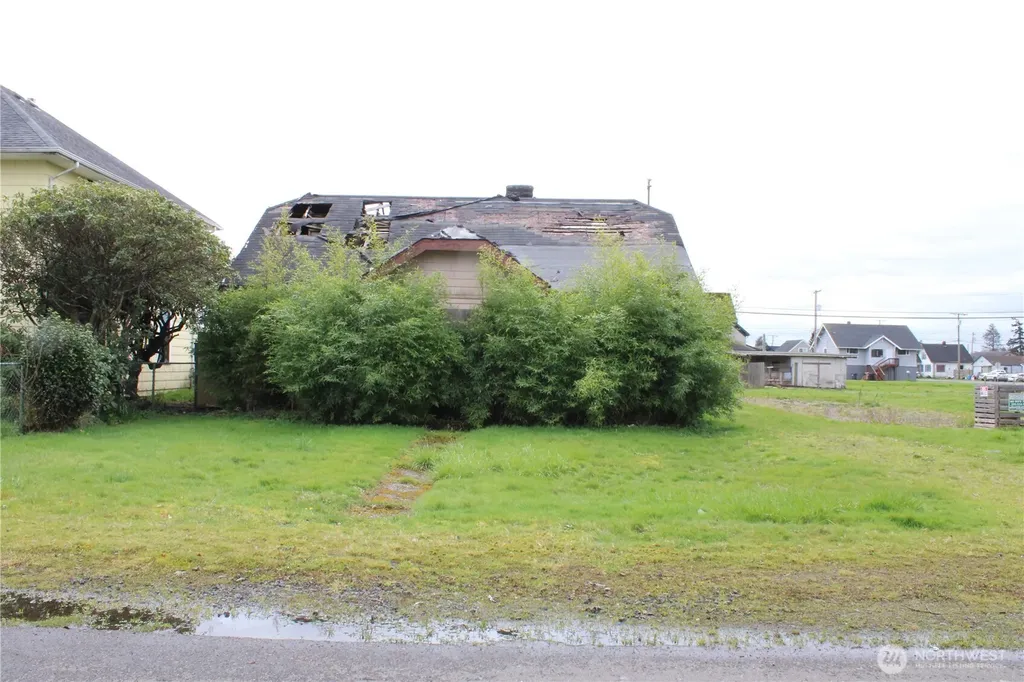 1505 Aberdeen Avenue Aberdeen WA 98520