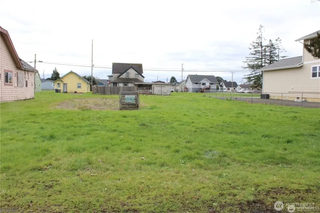 1505 Aberdeen Avenue Aberdeen WA 98520