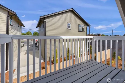 1925 Lombard Everett WA 98201