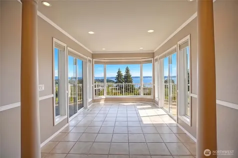 505 Green Island Way Camano Island WA 98282