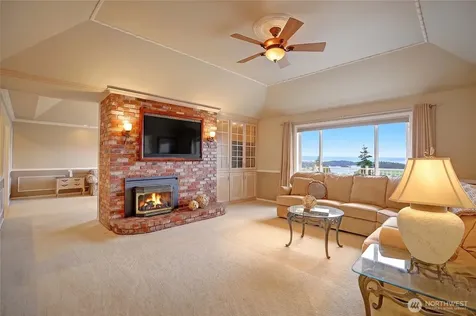 505 Green Island Way Camano Island WA 98282