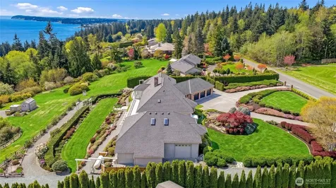 505 Green Island Way Camano Island WA 98282