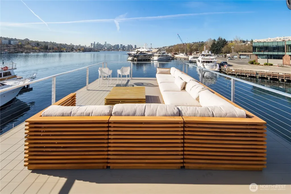 2309 N Northlake Way Seattle WA 98107