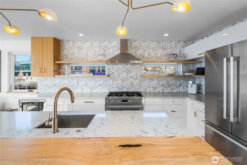 2309 N Northlake Way Seattle WA 98107