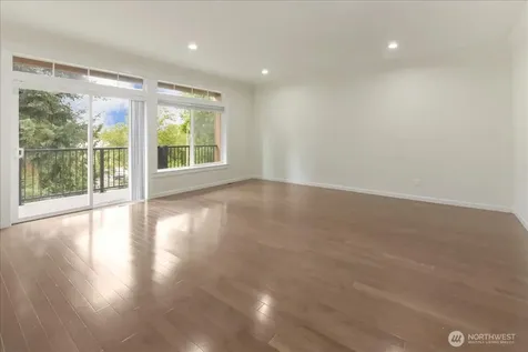 12722 35th Ave House D NE Seattle WA 98125