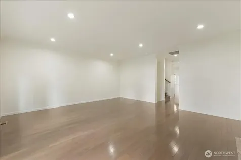 12722 35th Ave House D NE Seattle WA 98125