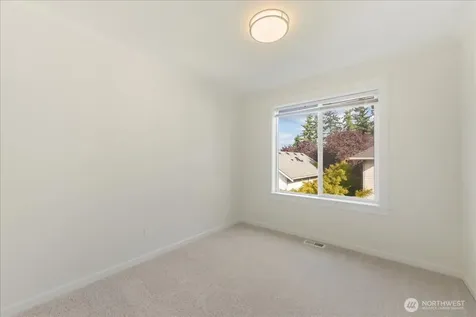 12722 35th Ave House D NE Seattle WA 98125