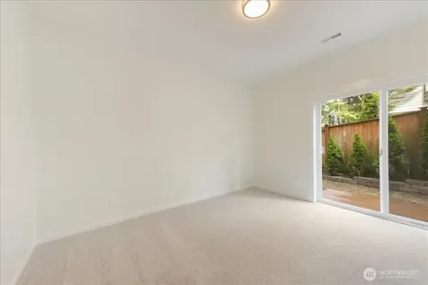 12722 35th Ave House D NE Seattle WA 98125