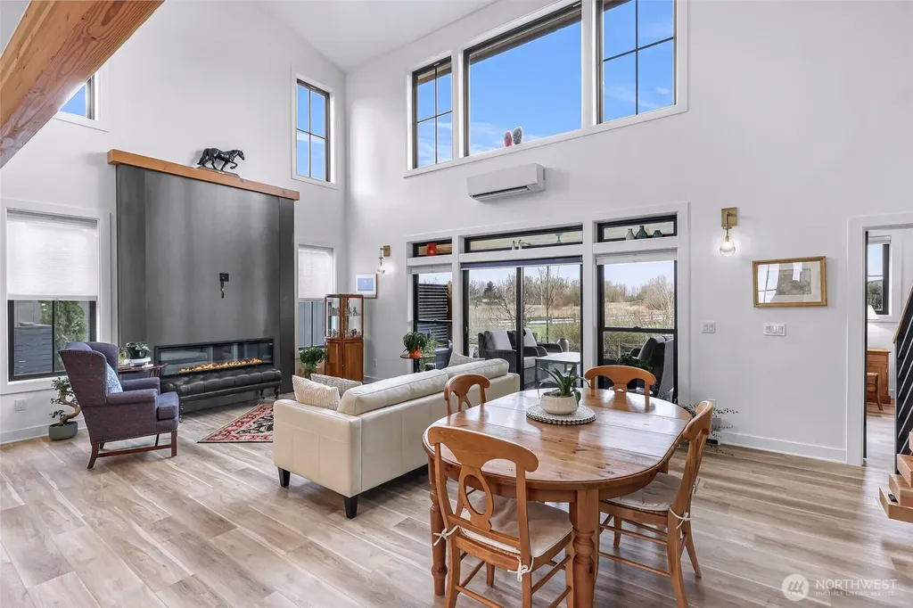 208 Pebblebrook Drive Lynden WA 98264