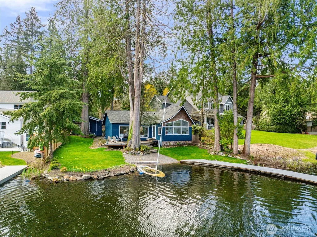 2712 222nd Avenue SE Sammamish WA 98075
