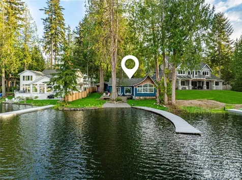 2712 222nd Avenue SE Sammamish WA 98075