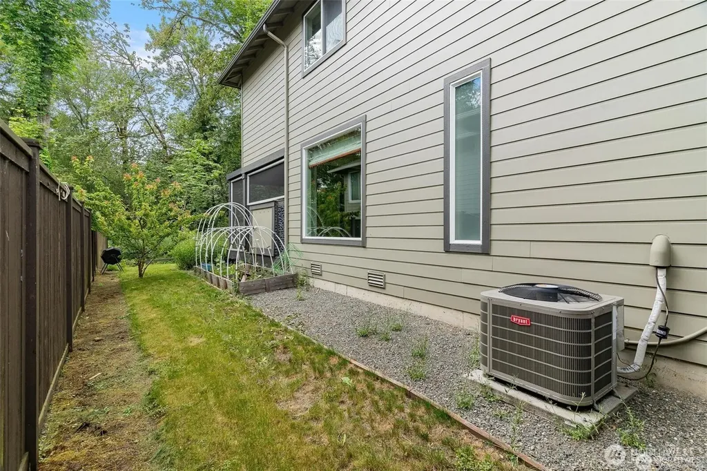 35517 56th Avenue S Auburn WA 98001