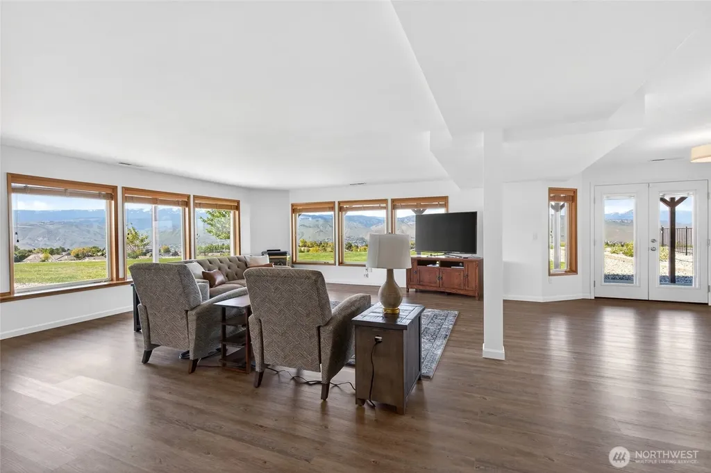 824 Shepherd Lane East Wenatchee WA 98802