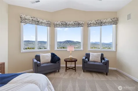 824 Shepherd Lane East Wenatchee WA 98802