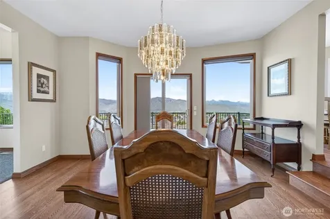 824 Shepherd Lane East Wenatchee WA 98802