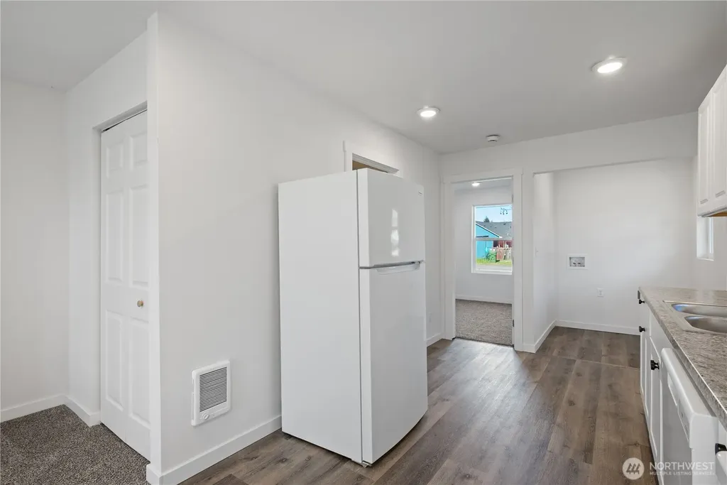 285 20th Avenue Longview WA 98632