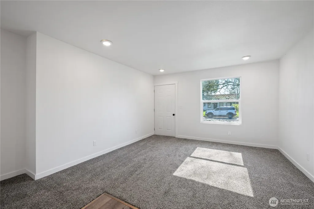 285 20th Avenue Longview WA 98632