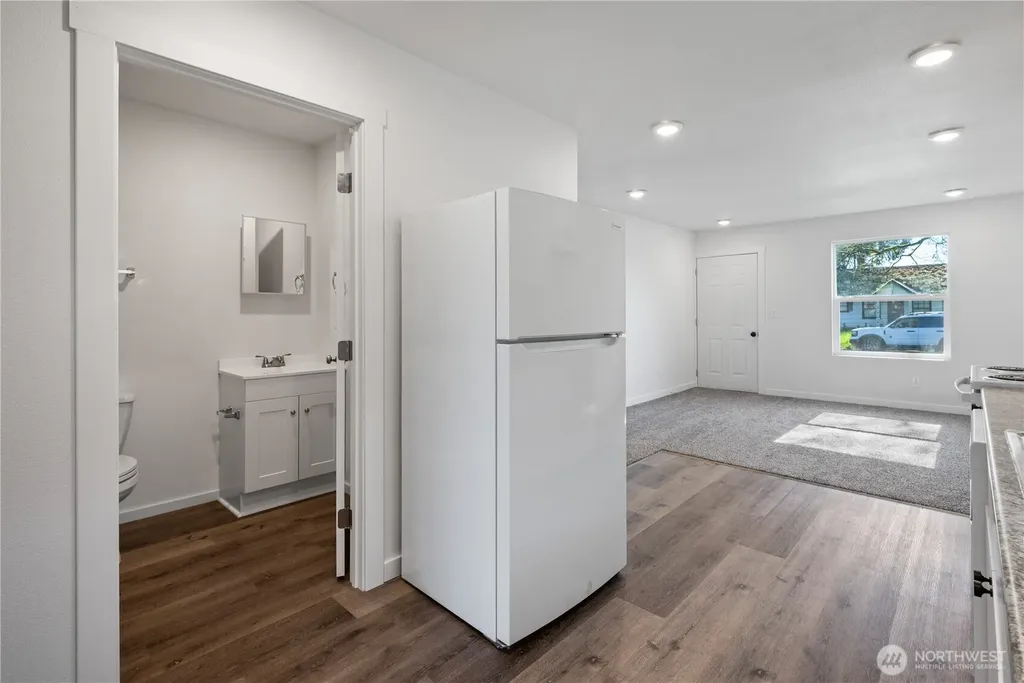 285 20th Avenue Longview WA 98632