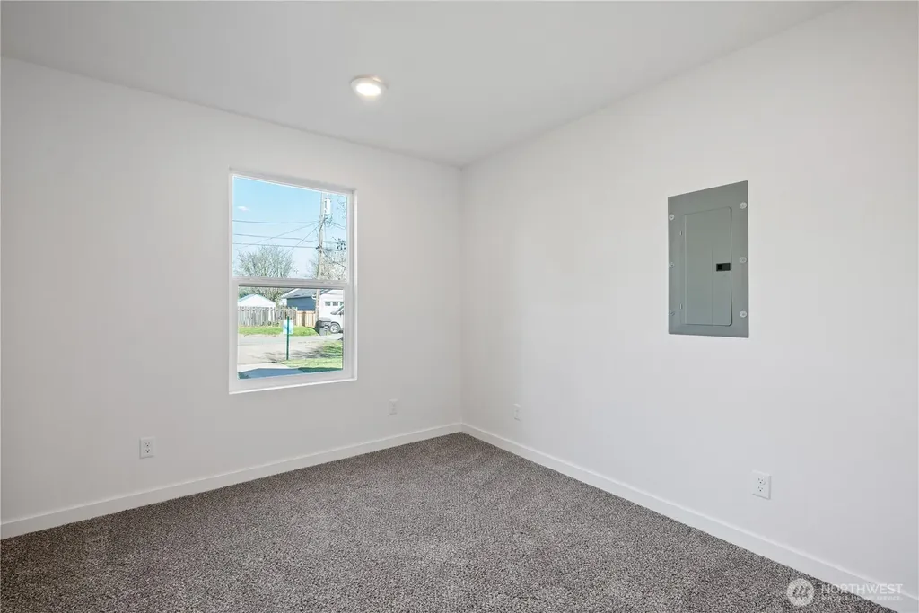 285 20th Avenue Longview WA 98632