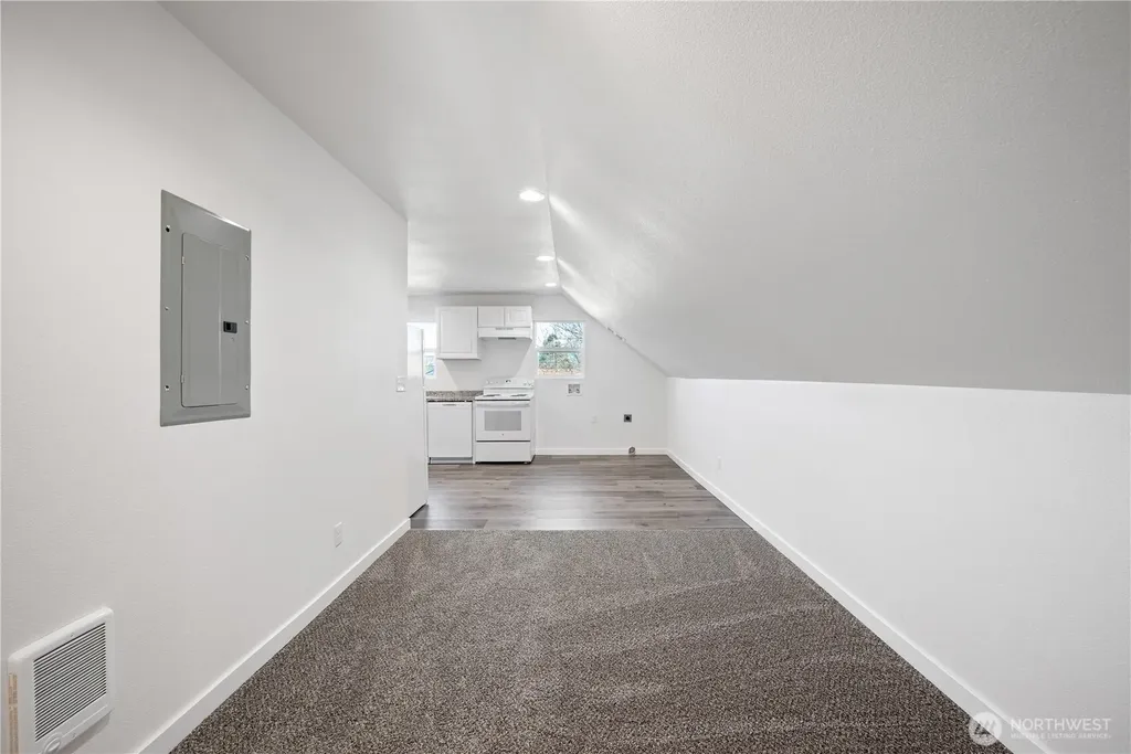 285 20th Avenue Longview WA 98632