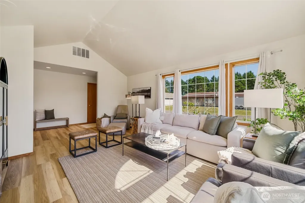 1215 Johnson Street Westport WA 98595