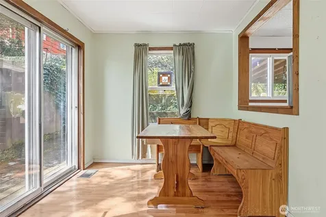 11653 Glendale Way S Seattle WA 98168