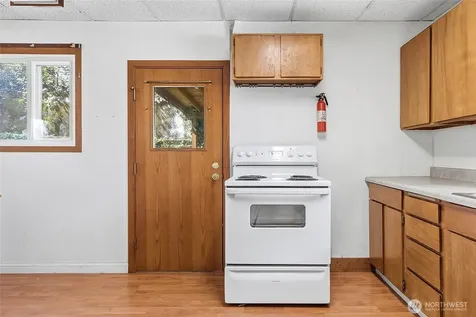 11653 Glendale Way S Seattle WA 98168