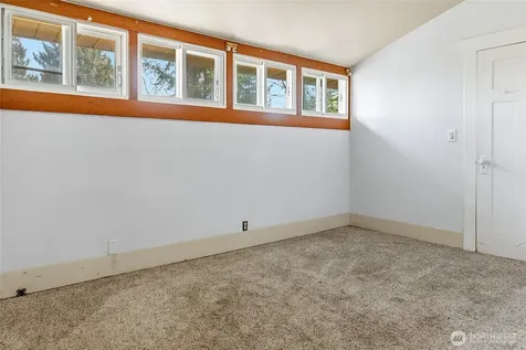 11653 Glendale Way S Seattle WA 98168