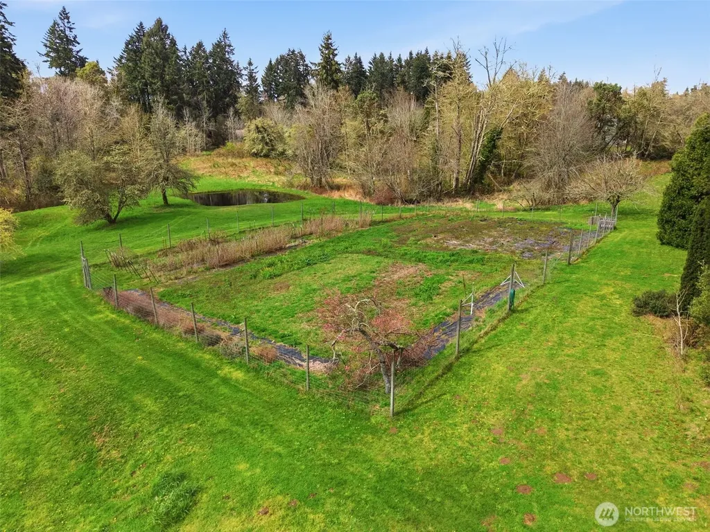 20211 Vashon Highway SW Vashon WA 98070