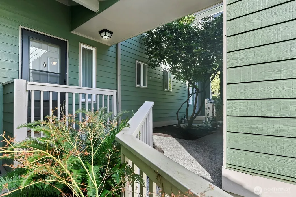 213 Shepard Way NW Bainbridge Island WA 98110