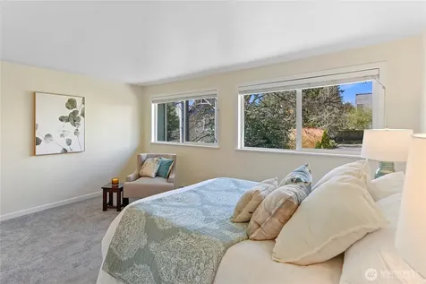 213 Shepard Way NW Bainbridge Island WA 98110