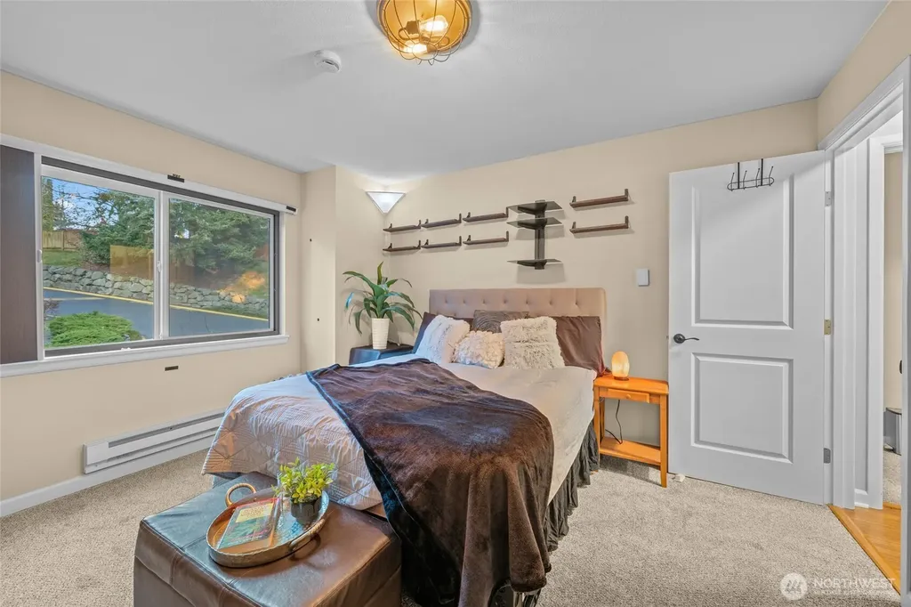 31500 33rd Place SW Federal Way WA 98023
