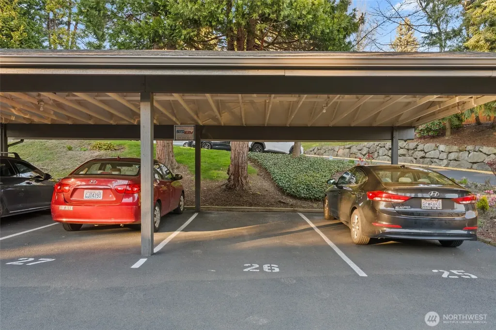 31500 33rd Place SW Federal Way WA 98023