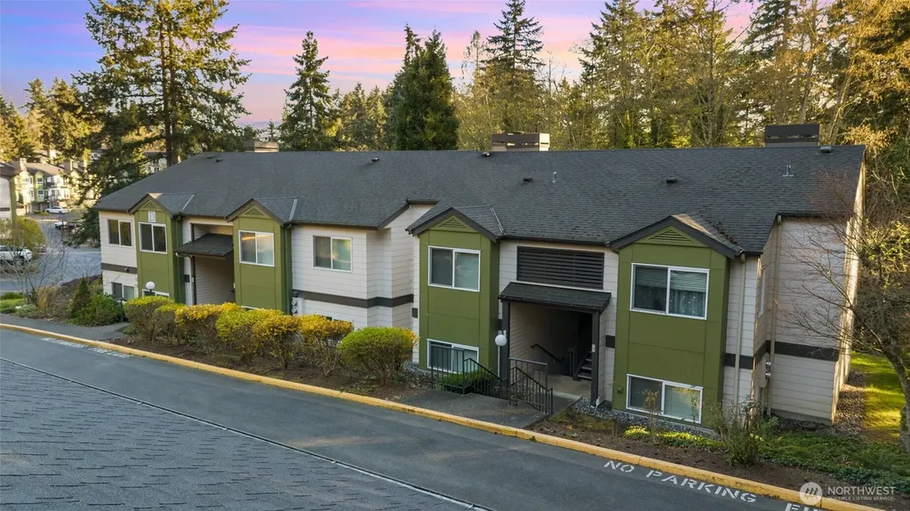 31500 33rd Place SW Federal Way WA 98023