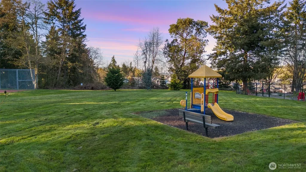 31500 33rd Place SW Federal Way WA 98023
