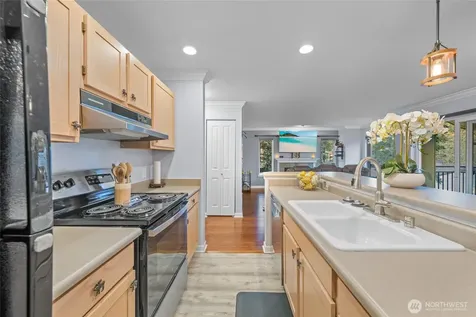 31500 33rd Place SW Federal Way WA 98023