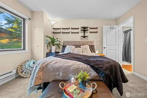 31500 33rd Place SW Federal Way WA 98023